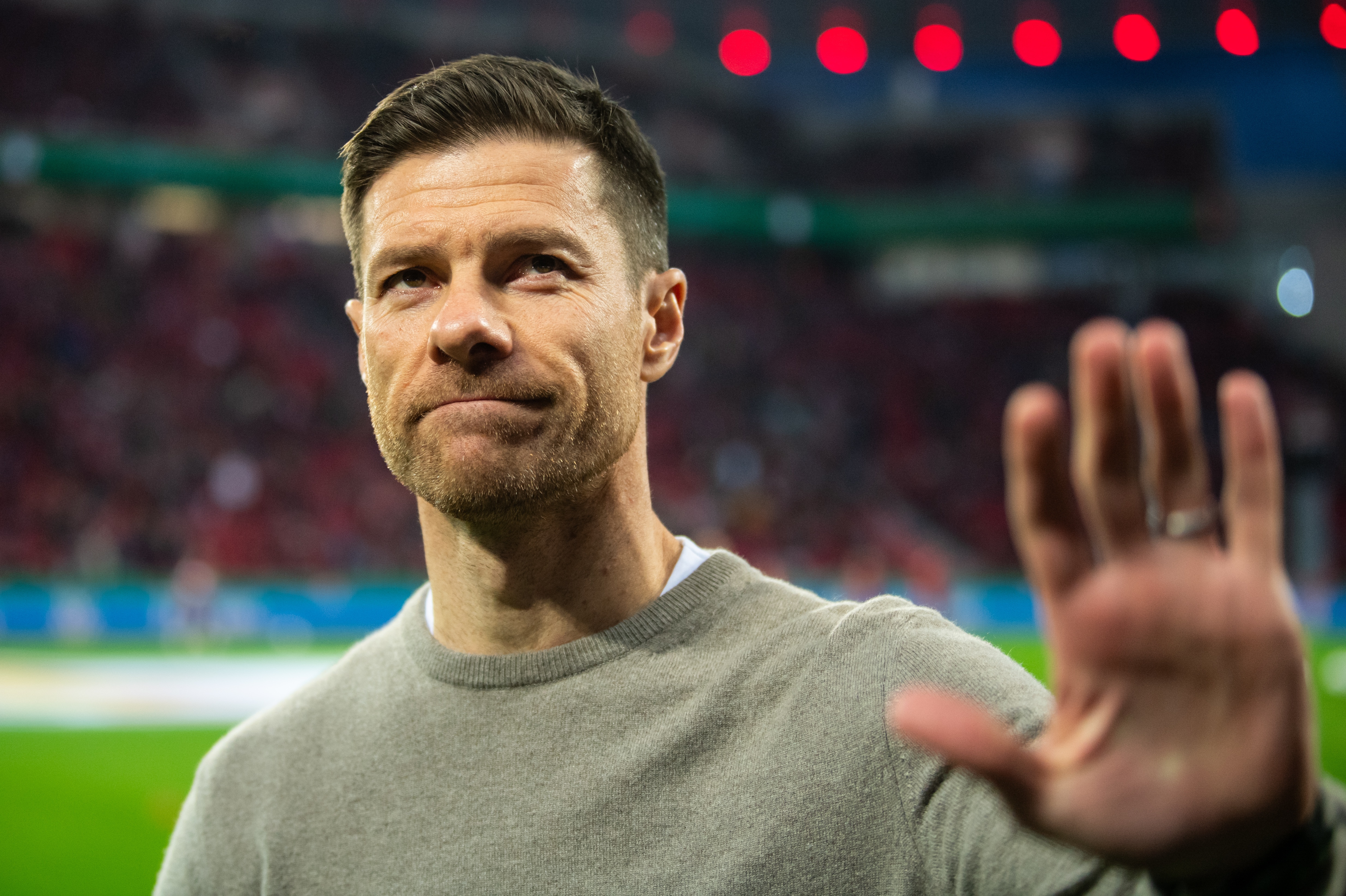 記者報皇馬本周工作：周一阿隆索首訓(xùn)，周二周三懷森&TAA亮相