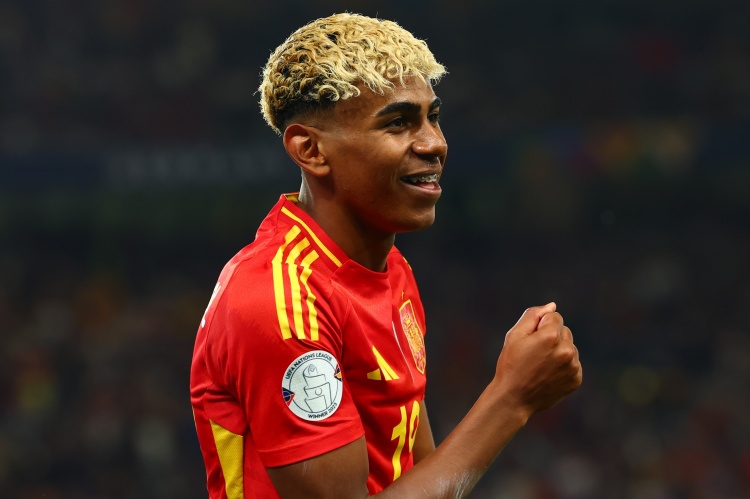 莫拉塔：西班牙擁有亞馬爾很幸運(yùn)，他踢得很好