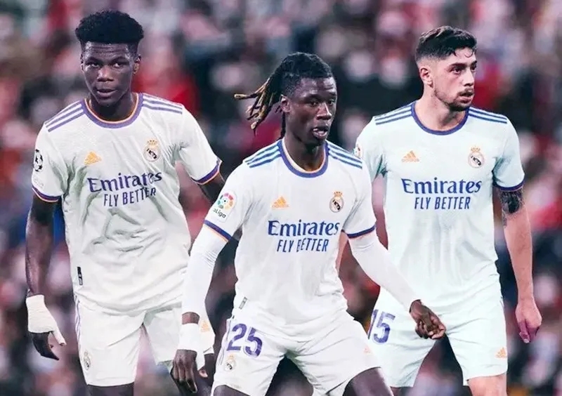 記者：阿隆索喜歡祖比門迪，但皇馬認(rèn)為這位置的世界最佳已在陣中