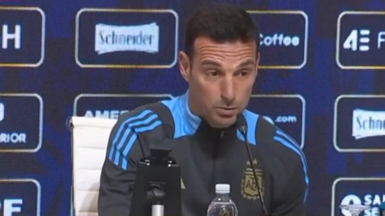 斯卡洛尼：梅西是否在場(chǎng)球隊(duì)都能保持水準(zhǔn) 我們已經(jīng)擺脫這種依賴