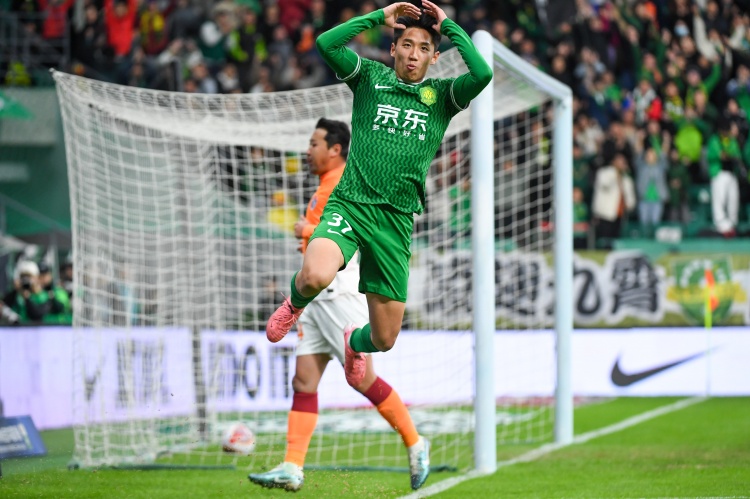 博主：此前受傷的曹永競已回國安報(bào)到 球隊(duì)今天上午進(jìn)行恢復(fù)訓(xùn)練