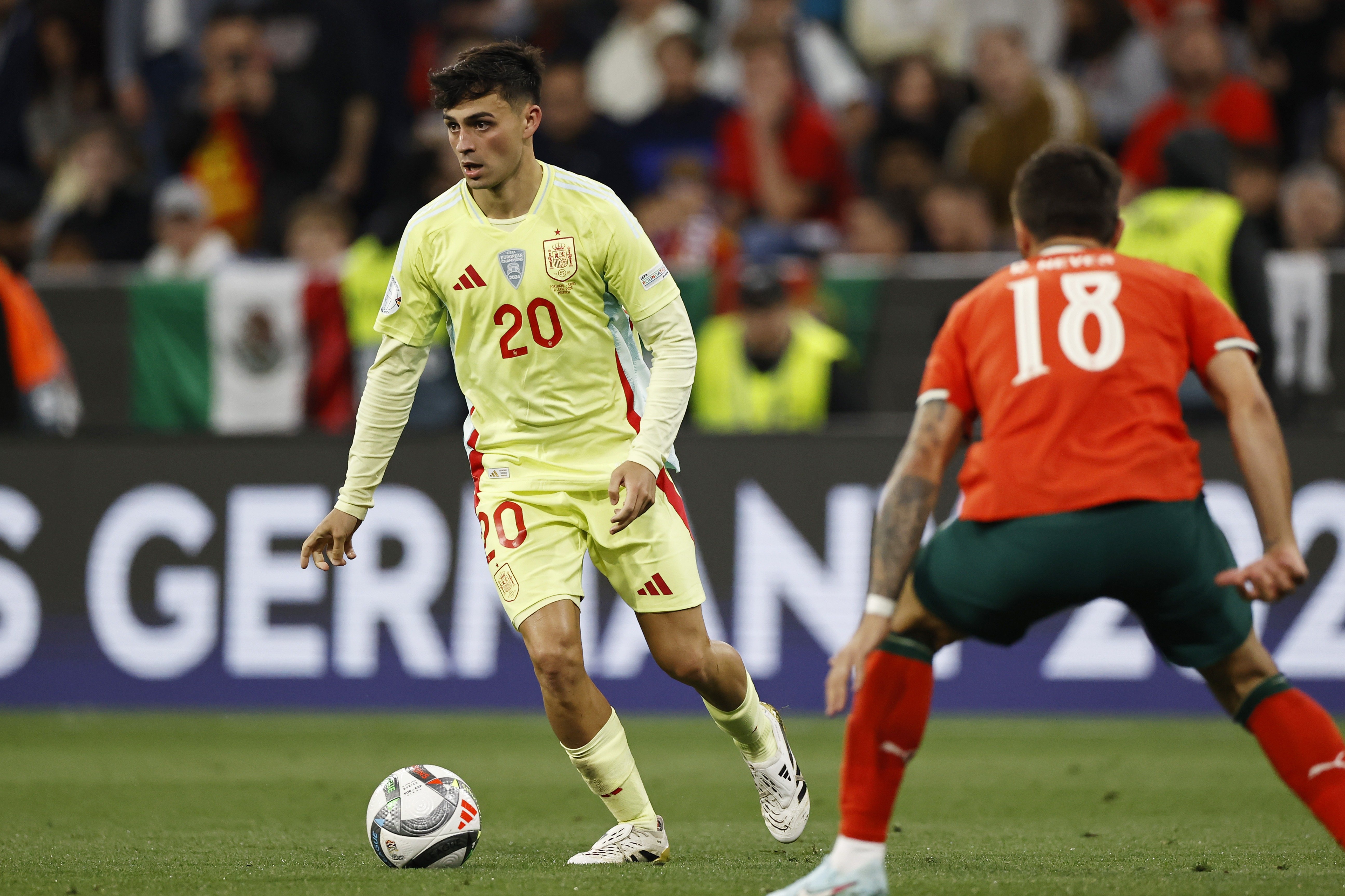 馬卡：贊助商提議西班牙男足在歐國聯(lián)決賽穿女隊球衣，被球員拒絕