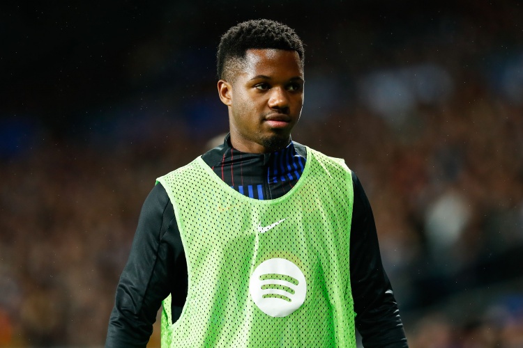 每體：巴薩要求不承擔(dān)法蒂租借時的薪水，目前正努力解決這一問題