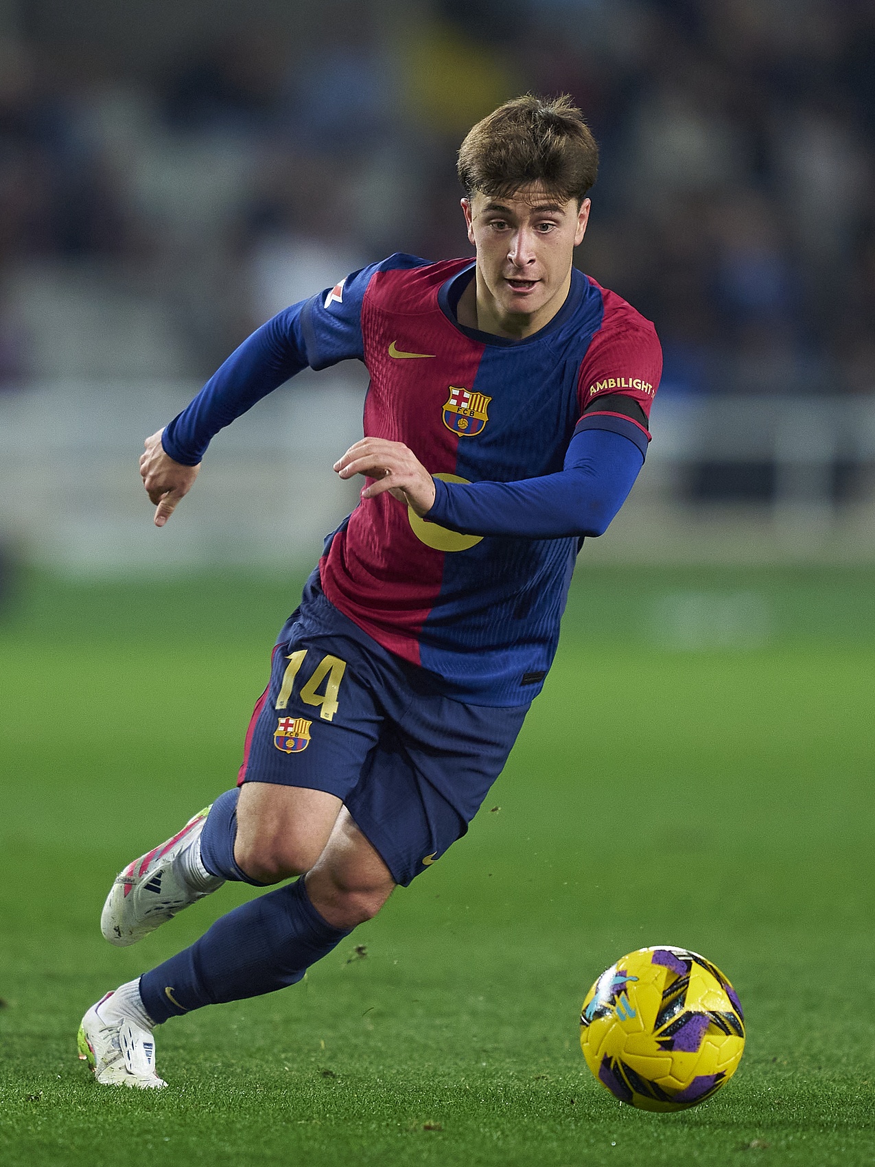 世體：巴薩計劃與托雷續(xù)約并繼續(xù)外租，因?yàn)樗茈y獲得上場機(jī)會