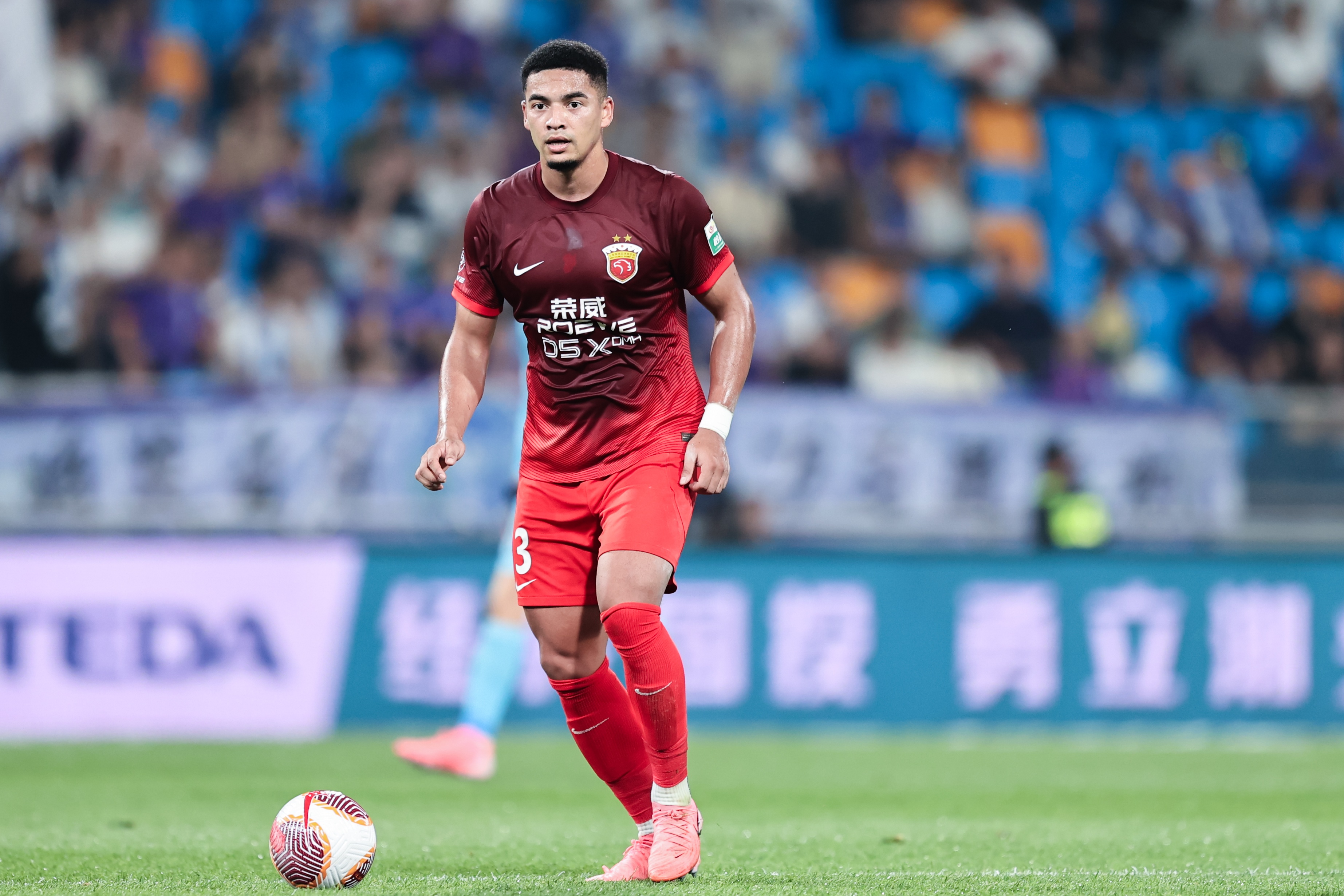 媒體人：若下屆世預(yù)賽還想用蔣光太，一定是他在中超繼續(xù)拿大合同