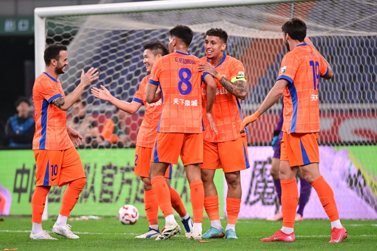 魯媒：泰山新老交替沒有順利推進(jìn)，中后段主力架構(gòu)難有大規(guī)模變化