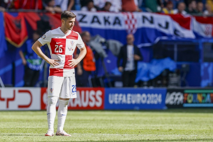 羅馬諾：巴圖里納和經(jīng)紀人正前往意大利，將接受科莫安排的體檢