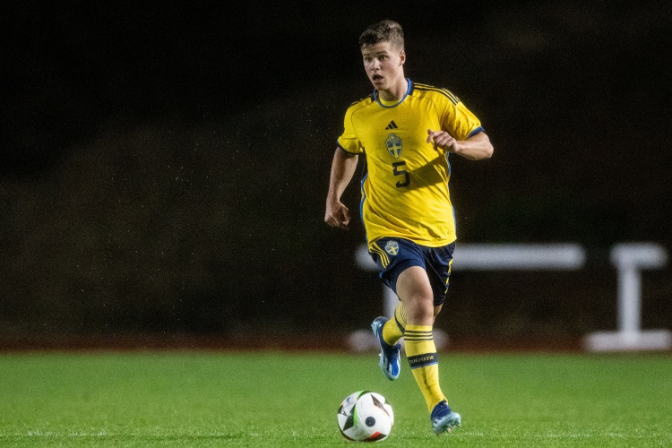 官方：本菲卡買斷羅馬左后衛(wèi)達(dá)爾，雙方簽約至2029年6月30日