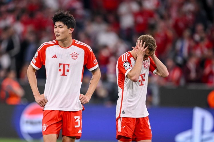 記者：金玟哉無意回到土耳其，他希望效力于有潛力爭奪歐冠的球隊(duì)