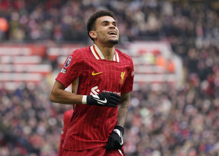 世體：巴薩希望簽下迪亞斯，但必須賣球員獲得足夠資金滿足注冊(cè)