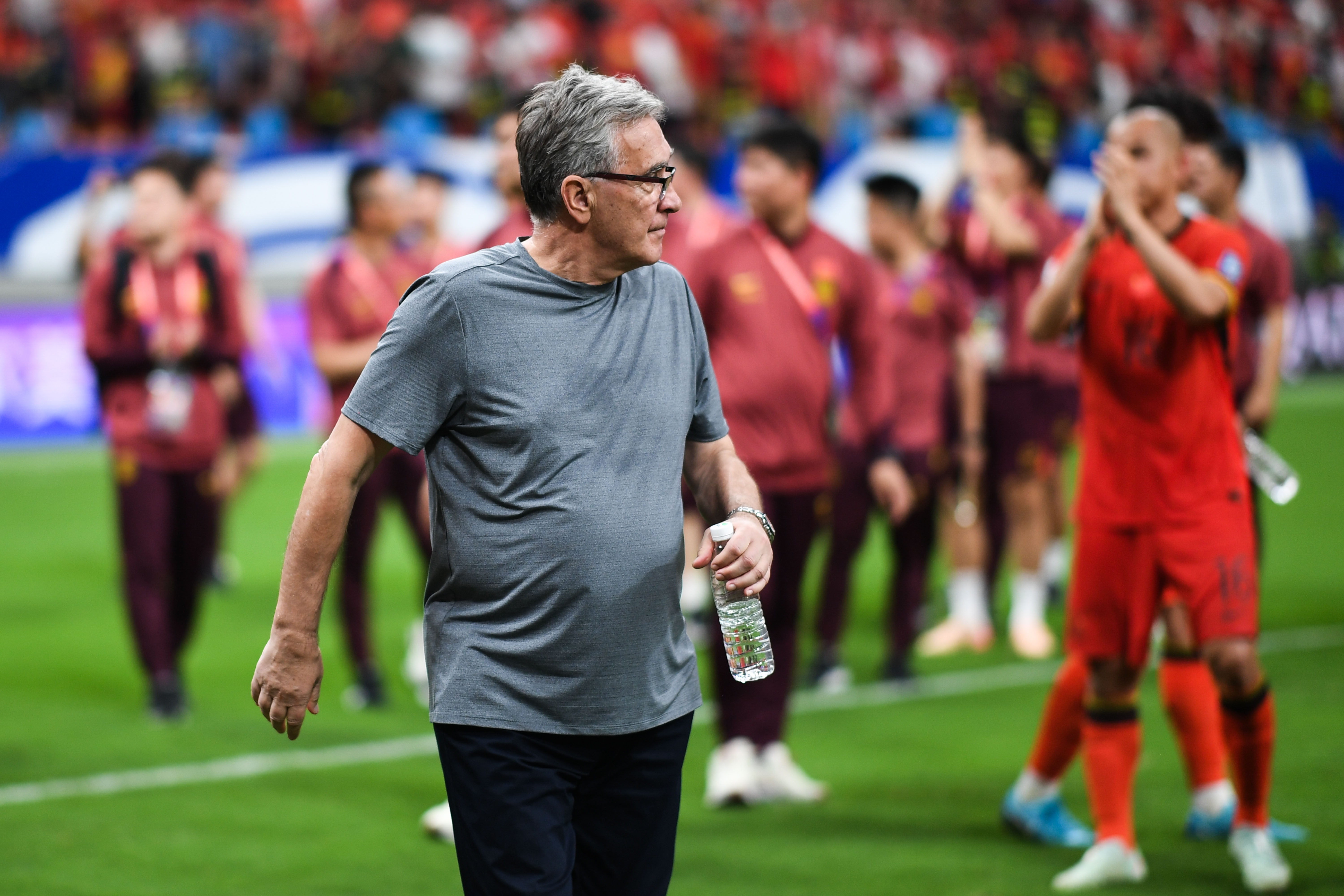 津媒：盡管未宣布伊萬下課，但足協(xié)已收到經(jīng)紀公司推薦的新帥人選