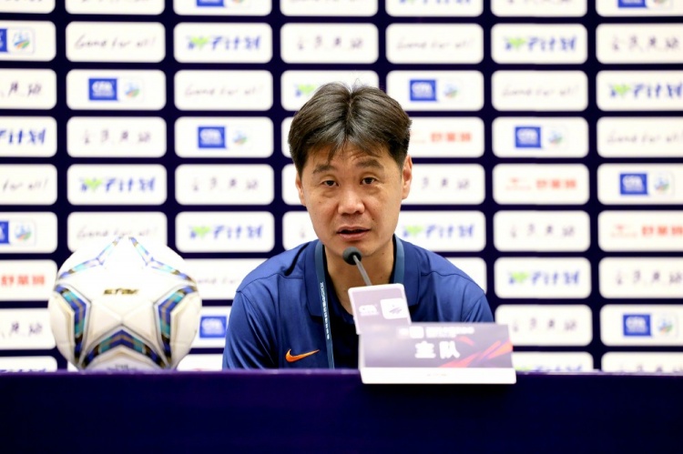 李霄鵬：這場球雖然對手是中乙隊(duì)，但是贏得說實(shí)話非常尷尬