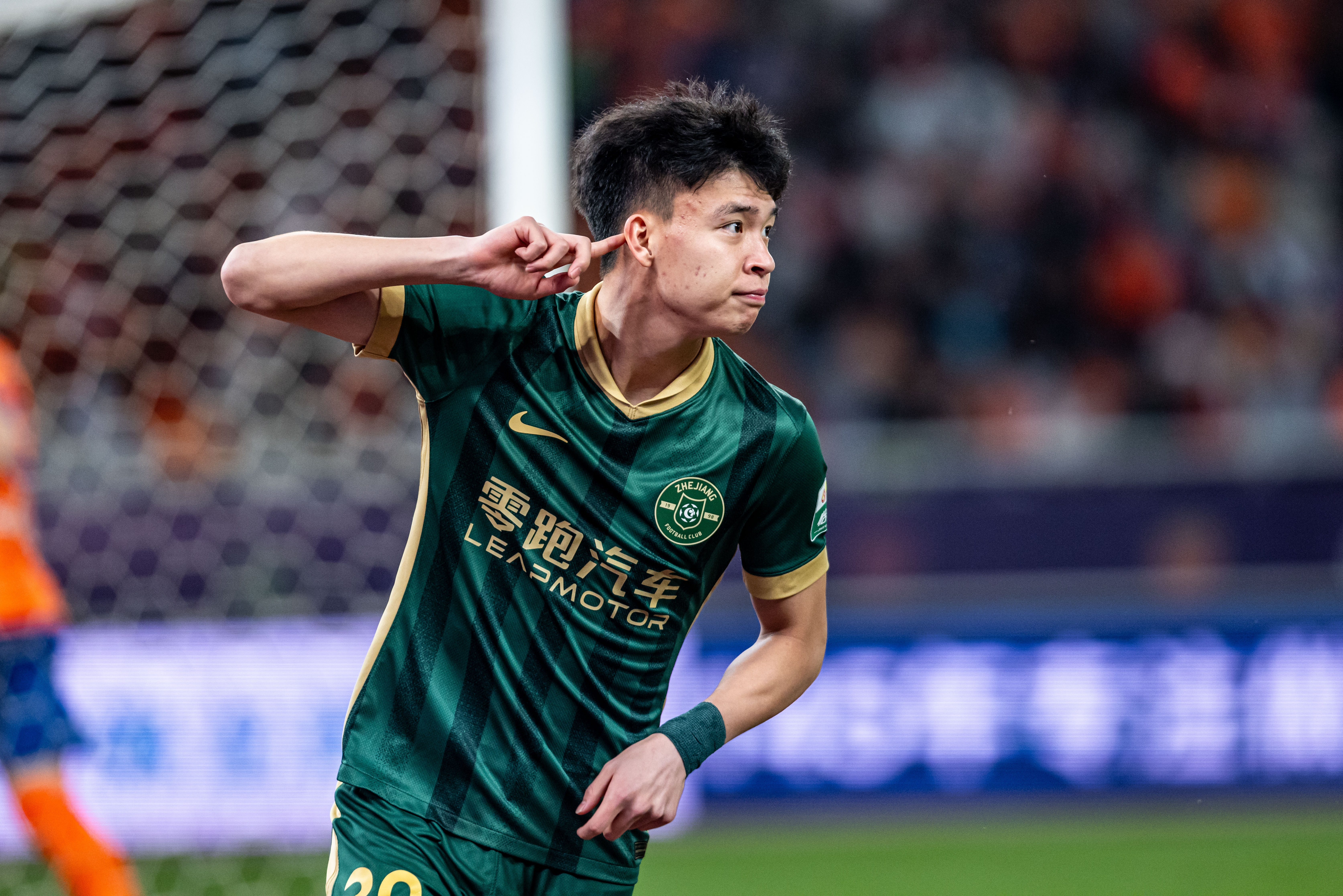 英甲球隊(duì)回應(yīng)：認(rèn)可王鈺棟潛力和能力，并沒有向浙江提出任何報價