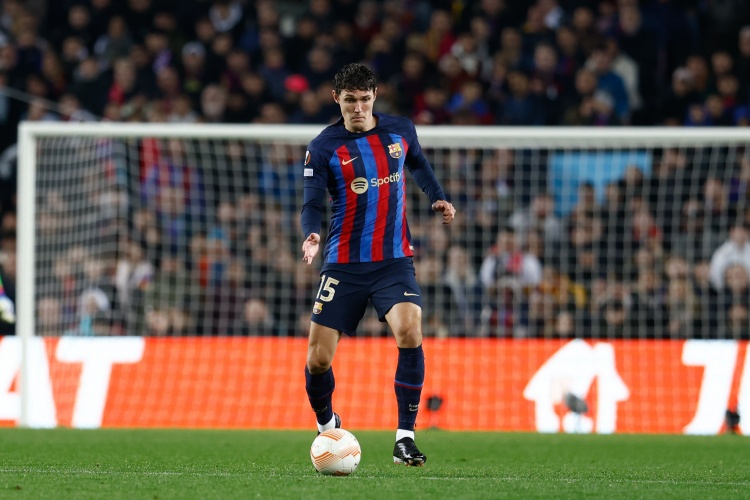 世體：為確?；舭?加西亞和尼科注冊，巴薩有意出售克里斯滕森