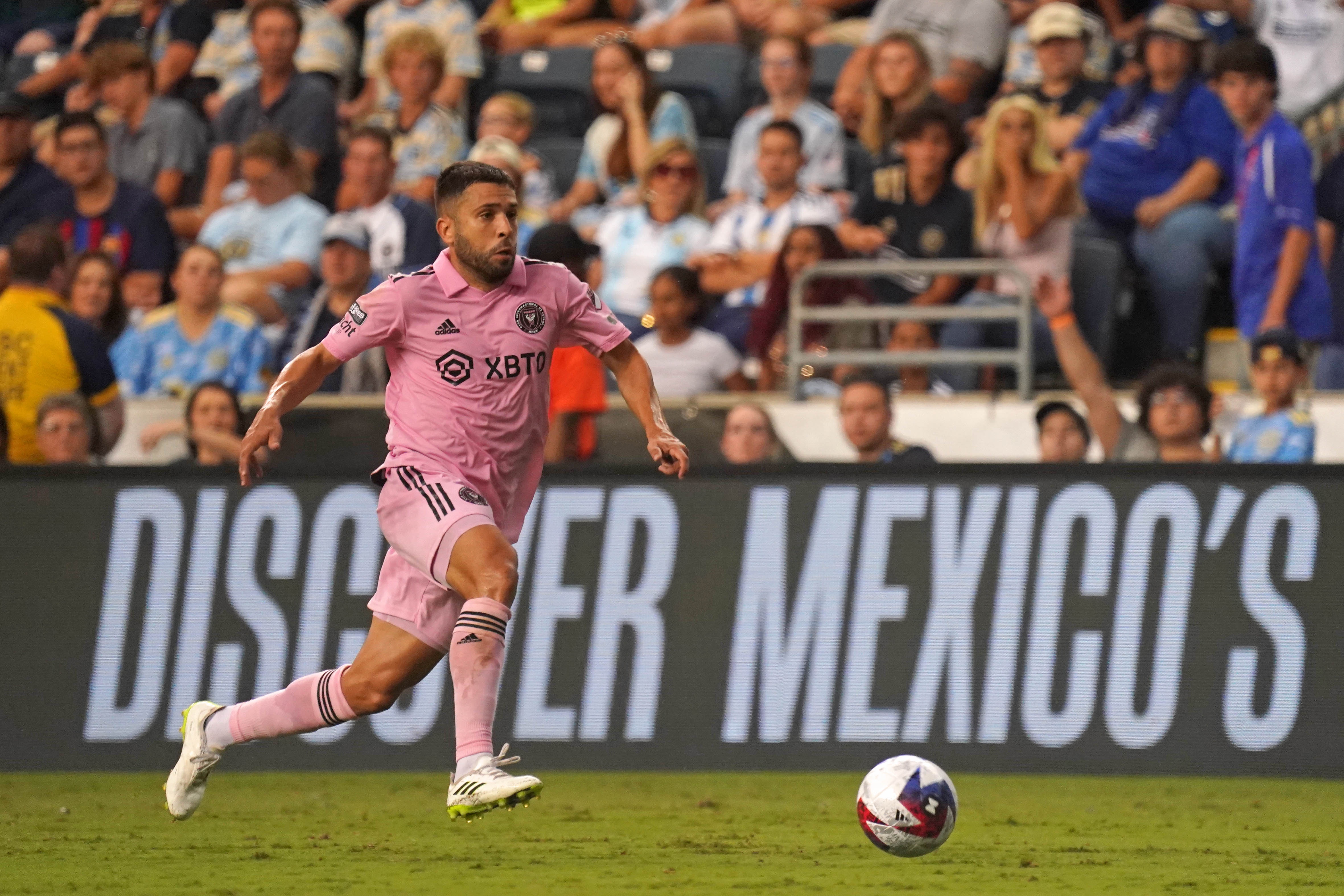 阿爾巴：梅西還能踢很多年 我認(rèn)為恩里克是世界上最好的教練