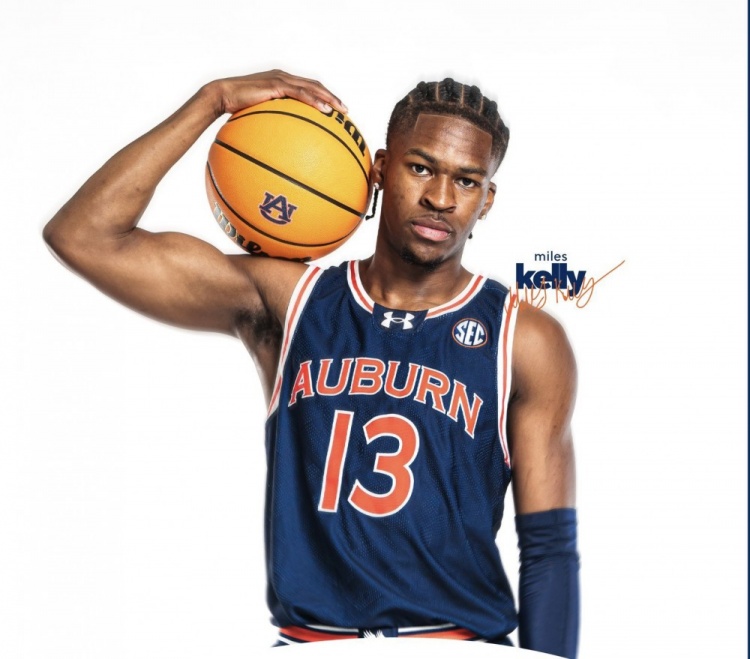 Shams：奧本大學(xué)落選秀邁爾斯-凱利 已同意與獨(dú)行俠簽下雙向合同