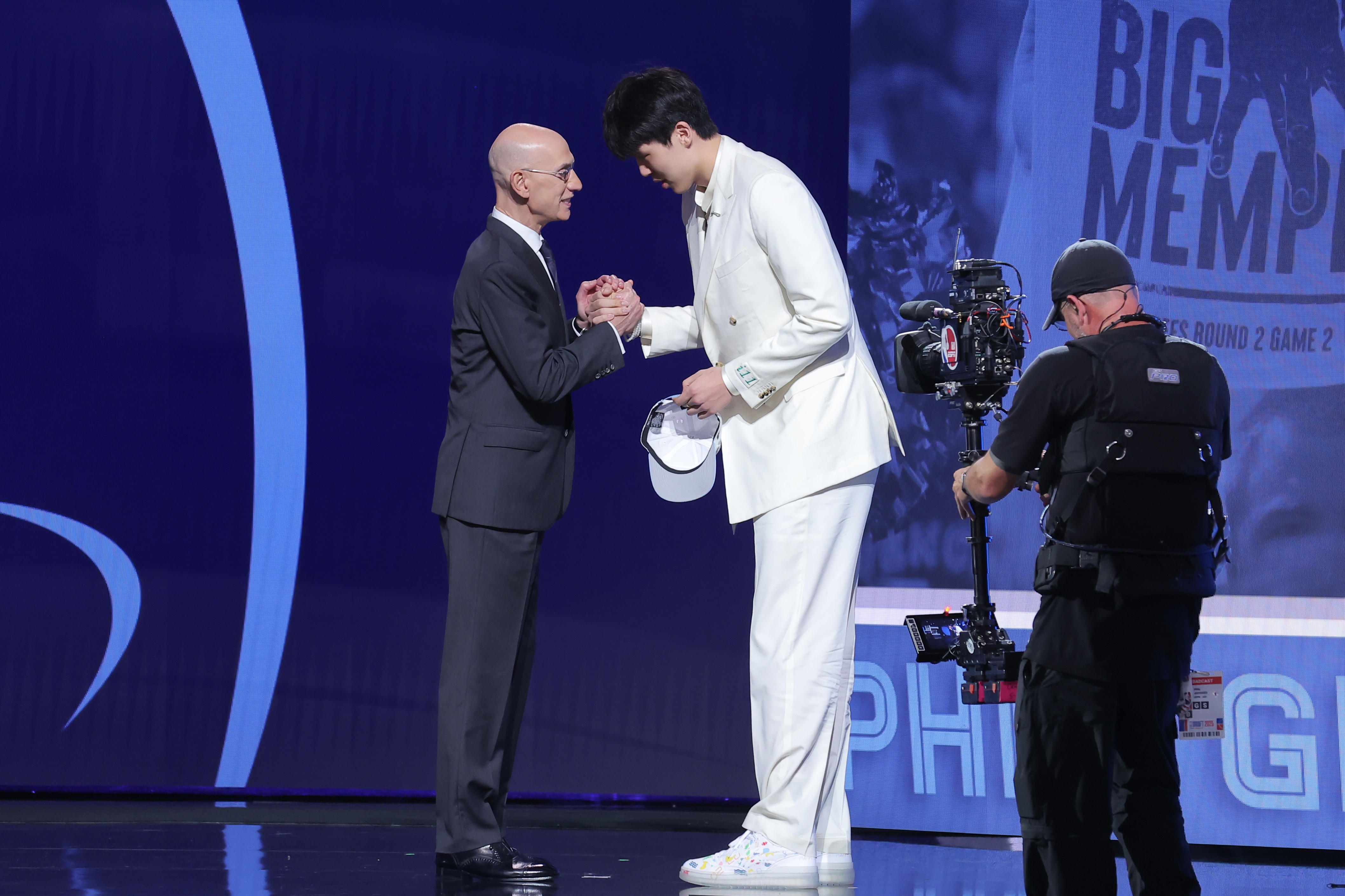 青島GM：楊瀚森登陸NBA是天賦的兌現(xiàn) 我們沒辜負(fù)他及其父母的信任