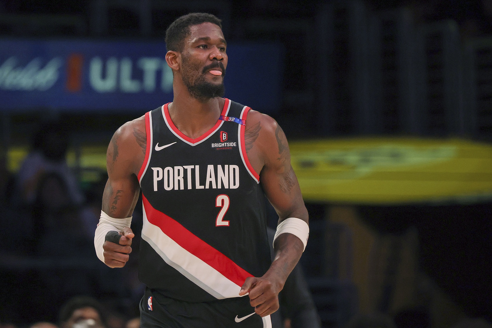 ????買斷！艾頓剩余的工資高達(dá)3555萬美元！