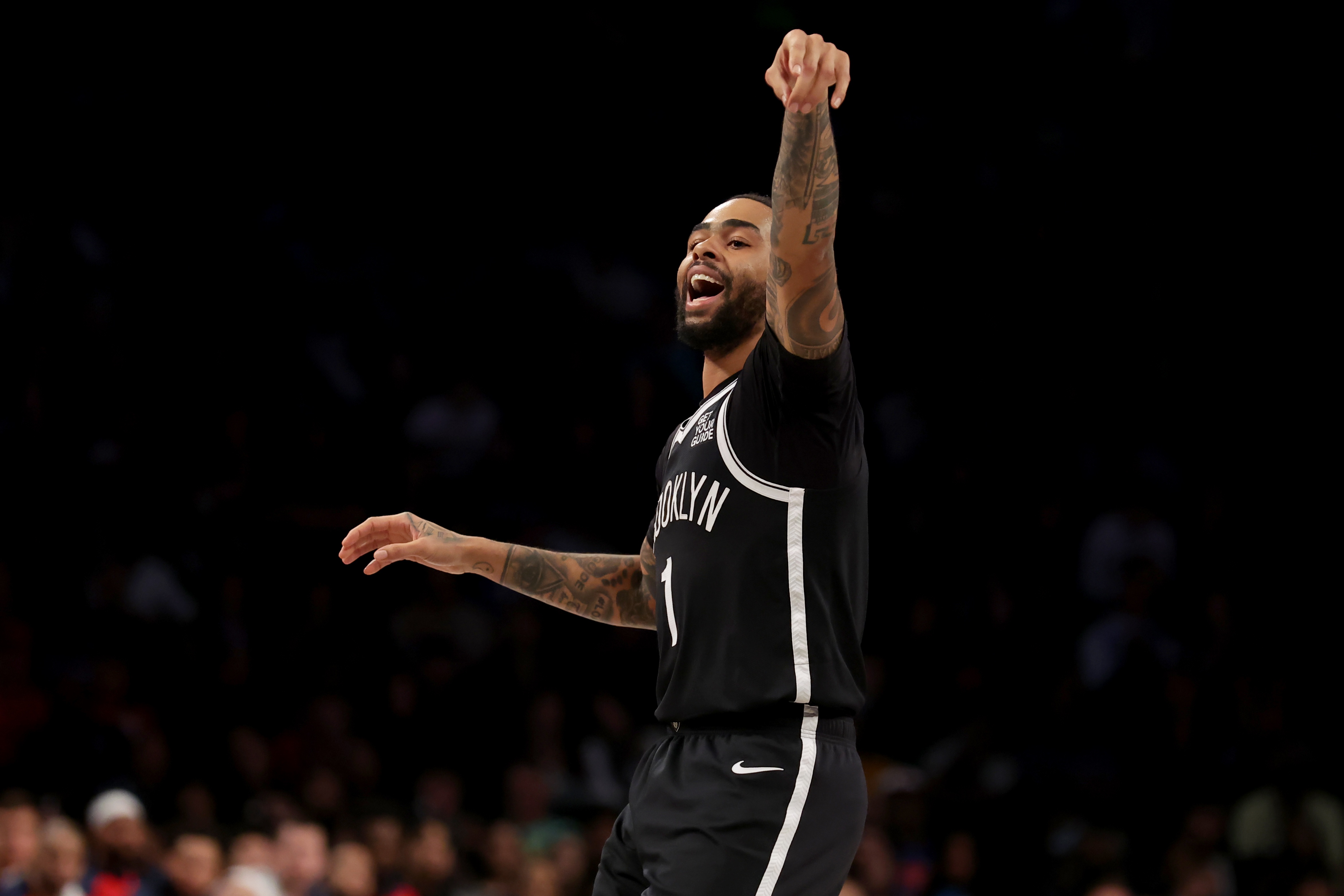 美記：獨(dú)行俠想用迷你中產(chǎn)特例簽老將控衛(wèi) 拉塞爾很值得關(guān)注