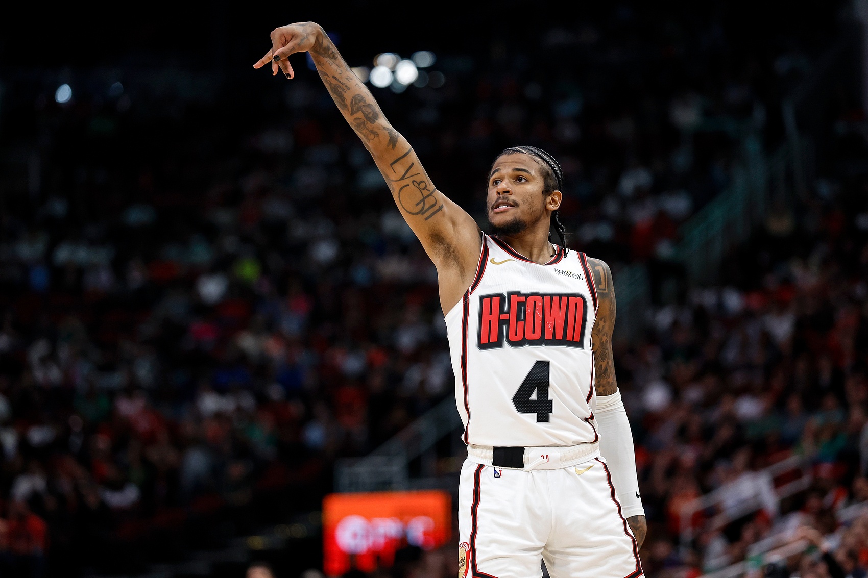 ??杰倫-格林：被交易很傷人 休斯敦是永遠(yuǎn)的家 離開那里很難過