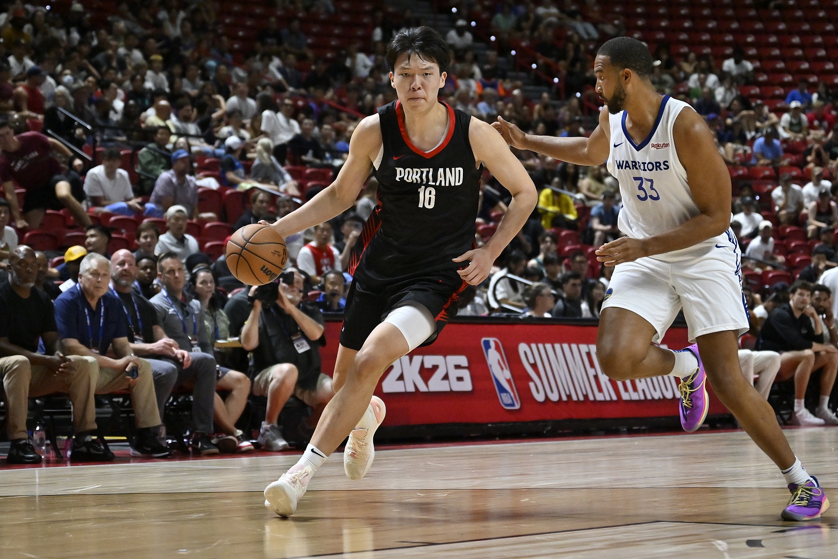 ??被楊瀚森打爆！勇士倆內(nèi)線大莫布里+博爾登合計(jì)12中0