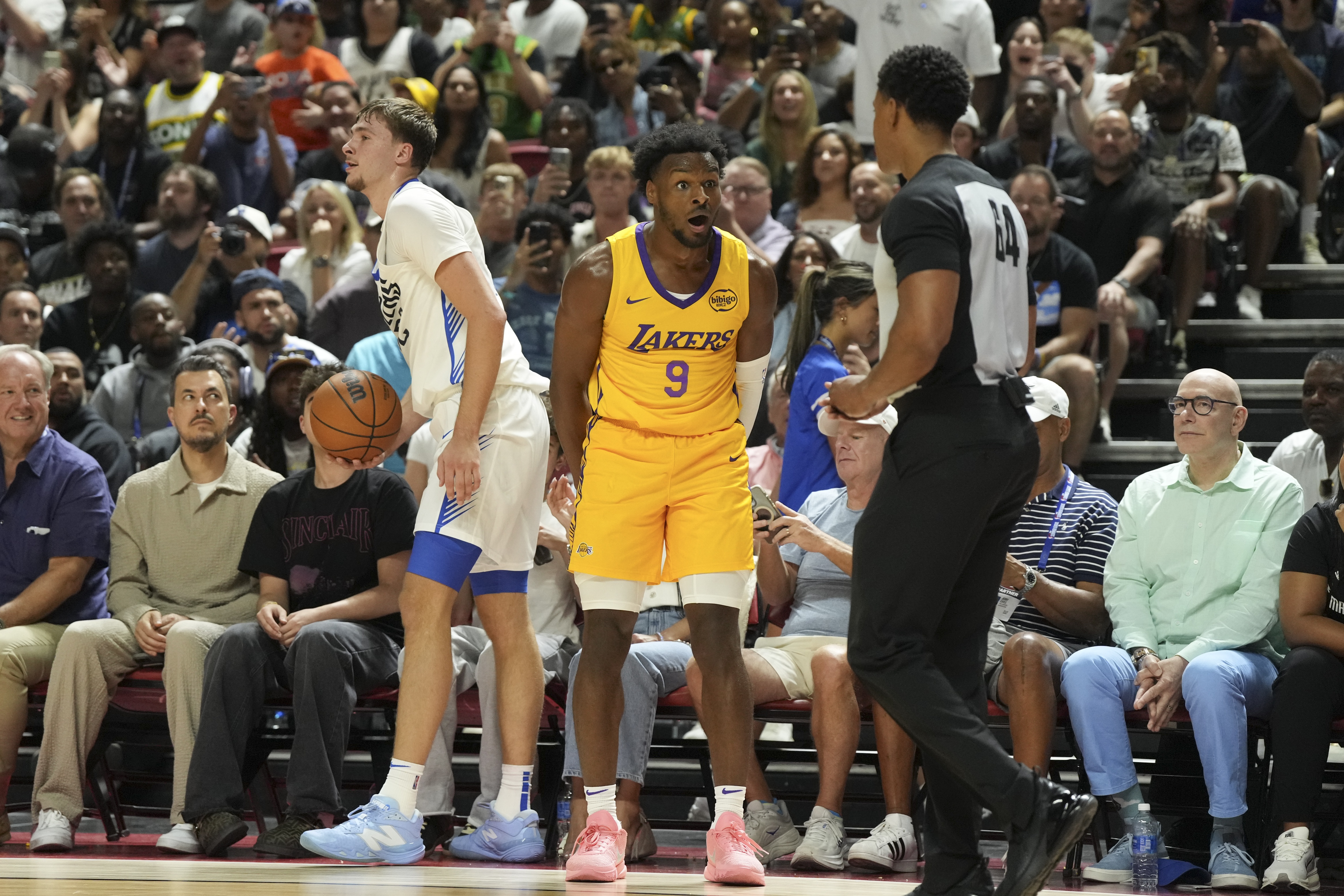 Skip：詹姆斯把布朗尼教育得素質(zhì)很高 這也讓他在場(chǎng)上缺了些霸氣