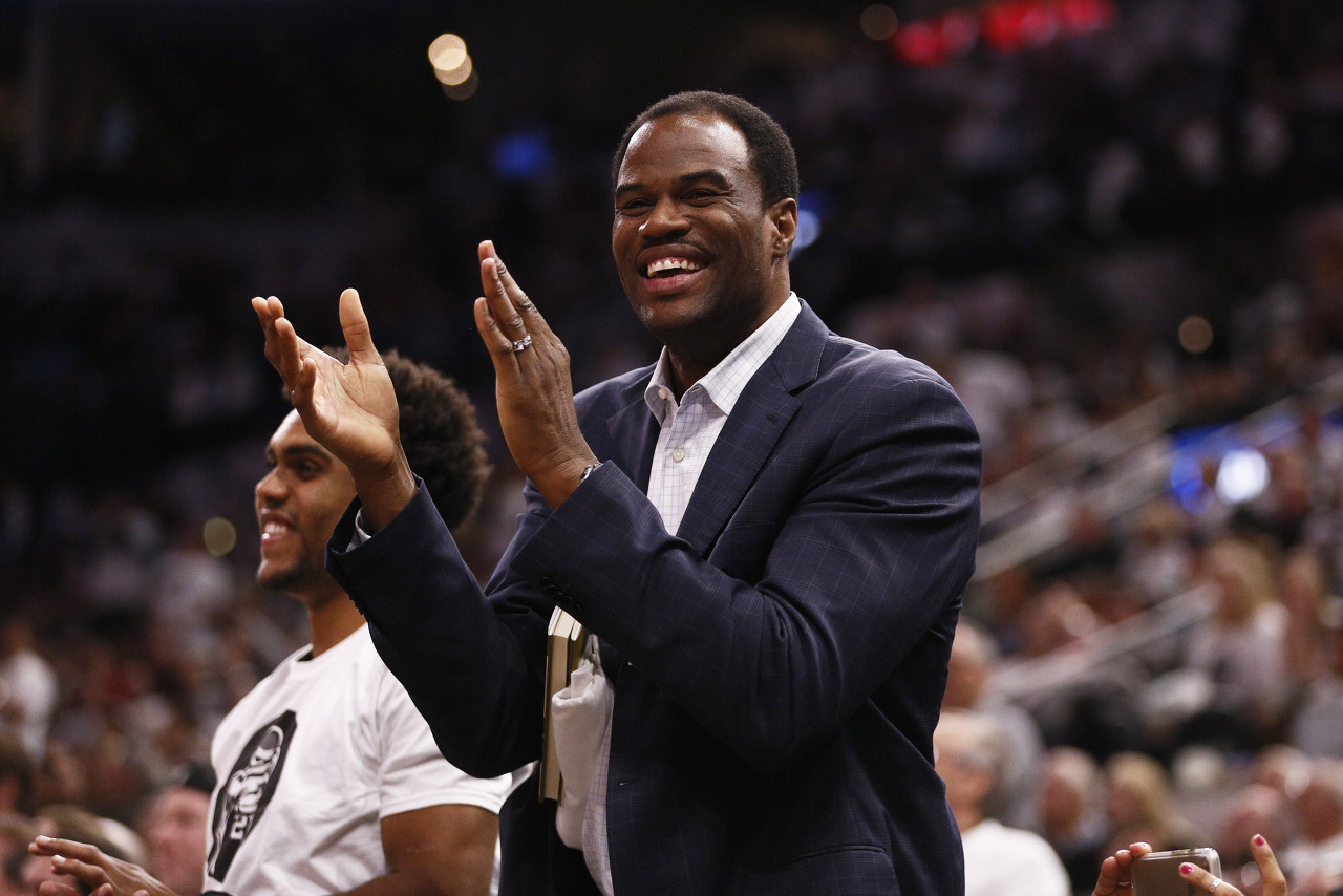 ??拓媒曬大衛(wèi)-羅賓遜蓋帽四雙超級(jí)數(shù)據(jù)：楊瀚森也可以拿到