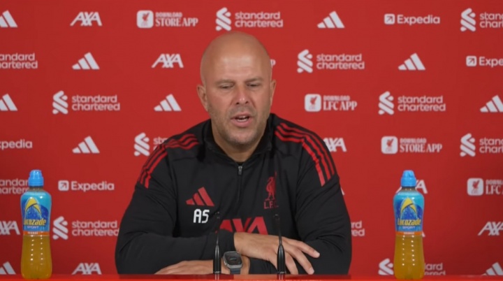 主帥宣！斯洛特確認：利物浦與帕爾馬就萊奧尼交易達成協(xié)議！