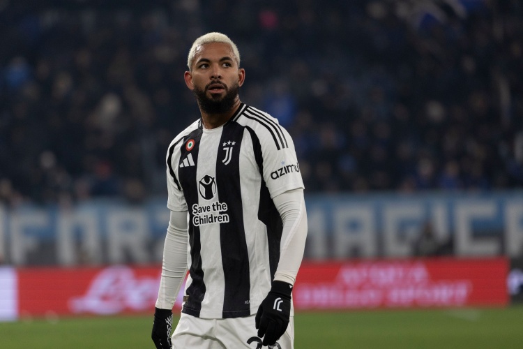 慢鏡頭：圖多爾打算重新啟用道格拉斯-路易斯，認(rèn)為他最適合前腰