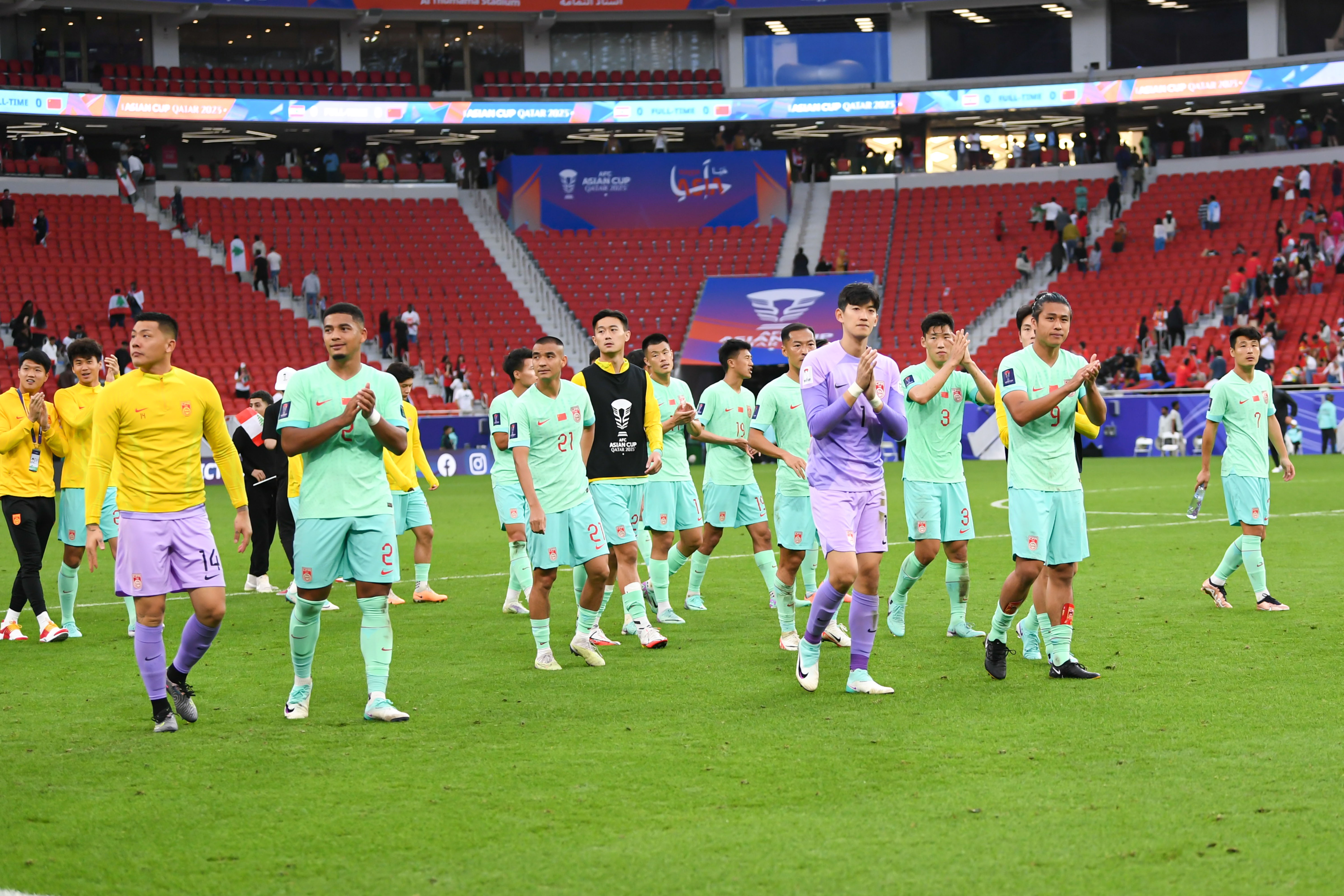 中國男籃時隔10年再進(jìn)亞洲杯決賽，男足上次進(jìn)亞洲杯決賽是21年前