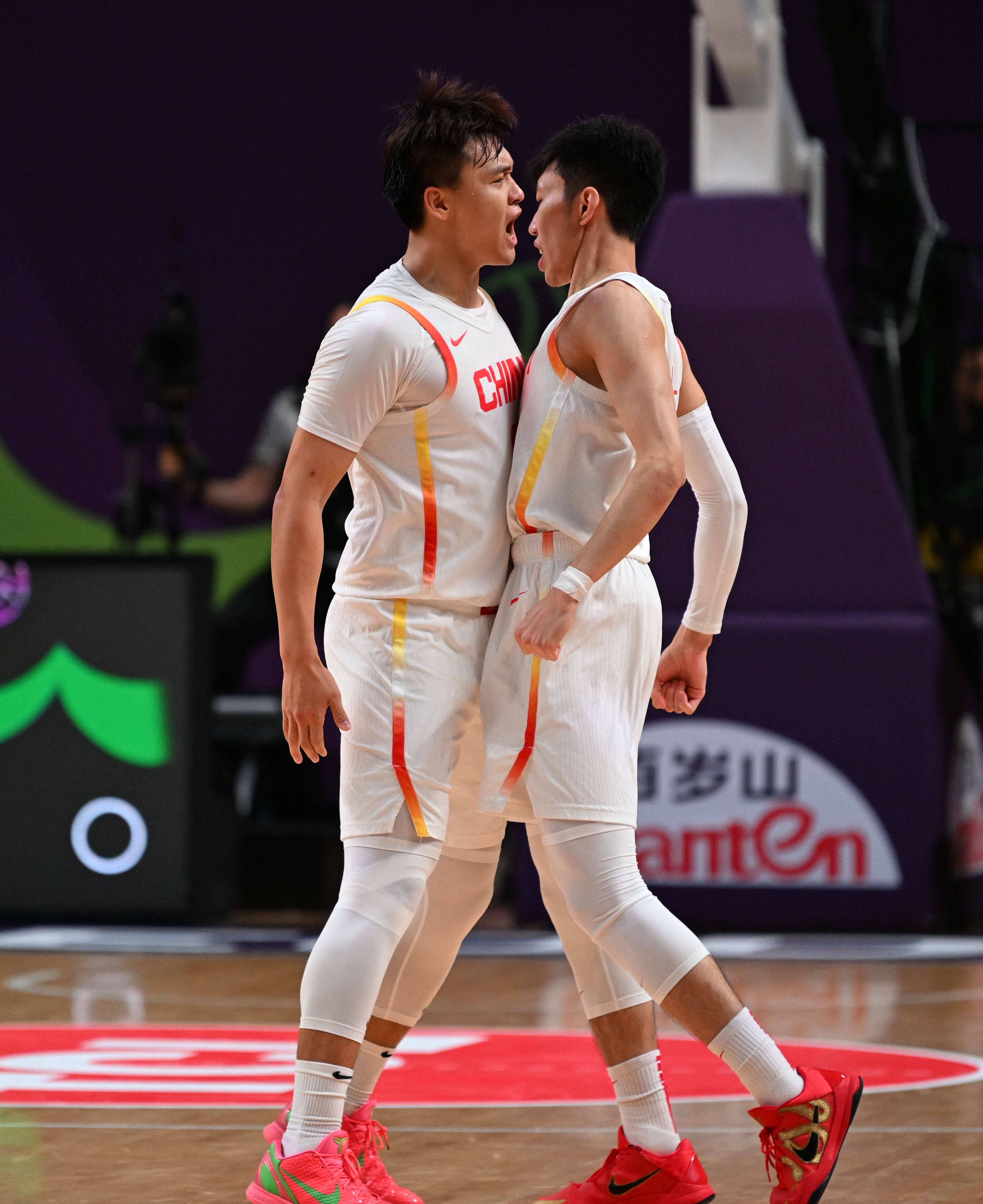 齊魯晚報(bào)：率隊(duì)闖入亞洲杯決賽，曾經(jīng)的“火藥桶”趙睿已蛻變成熟