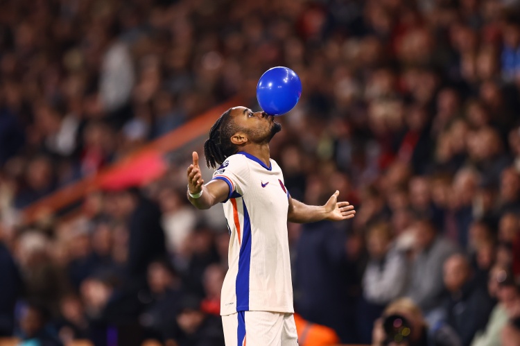 羅馬諾：切爾西堅持恩昆庫要永久轉(zhuǎn)會&拜仁想租+買斷，雙方還在談