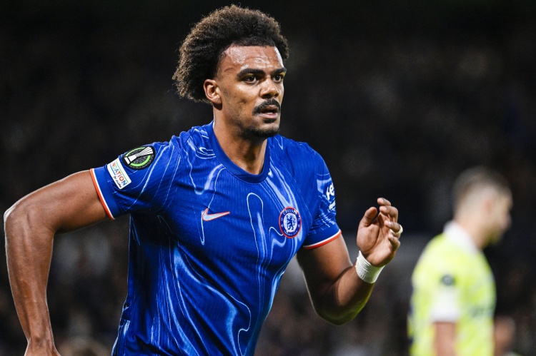 記者：比利亞雷亞爾與維加達(dá)口頭協(xié)議，切爾西堅持要價3500萬歐