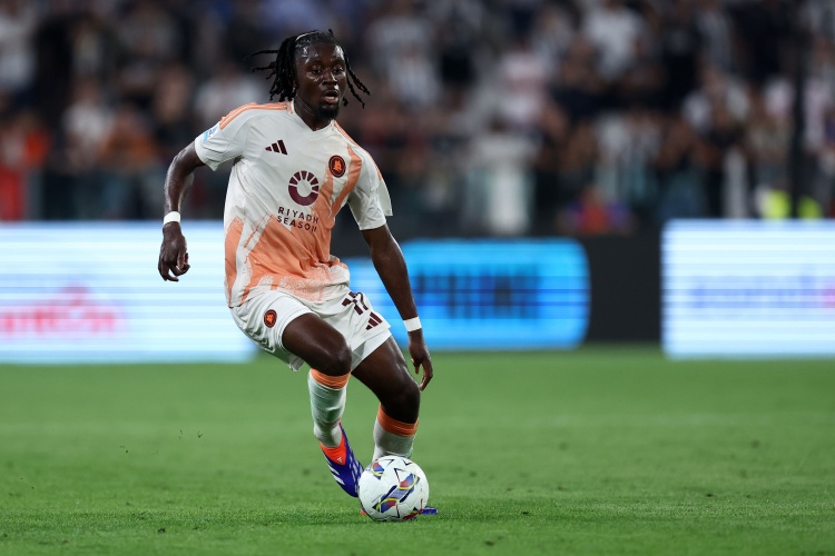 意媒：科內(nèi)本人渴望留隊，羅馬方面財務(wù)壓力或迫使其今夏出售球員