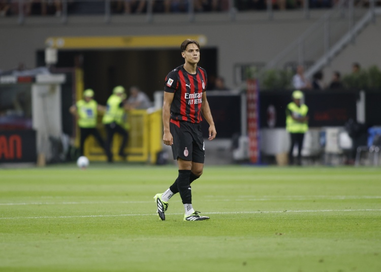 里奇：從未想過能和魔笛一起踢球，目前只和他聊過房子和租金