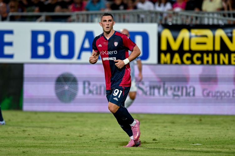 佛羅倫薩官方：卡利亞里前鋒皮科利加盟，據(jù)悉轉(zhuǎn)會費總價2700萬歐