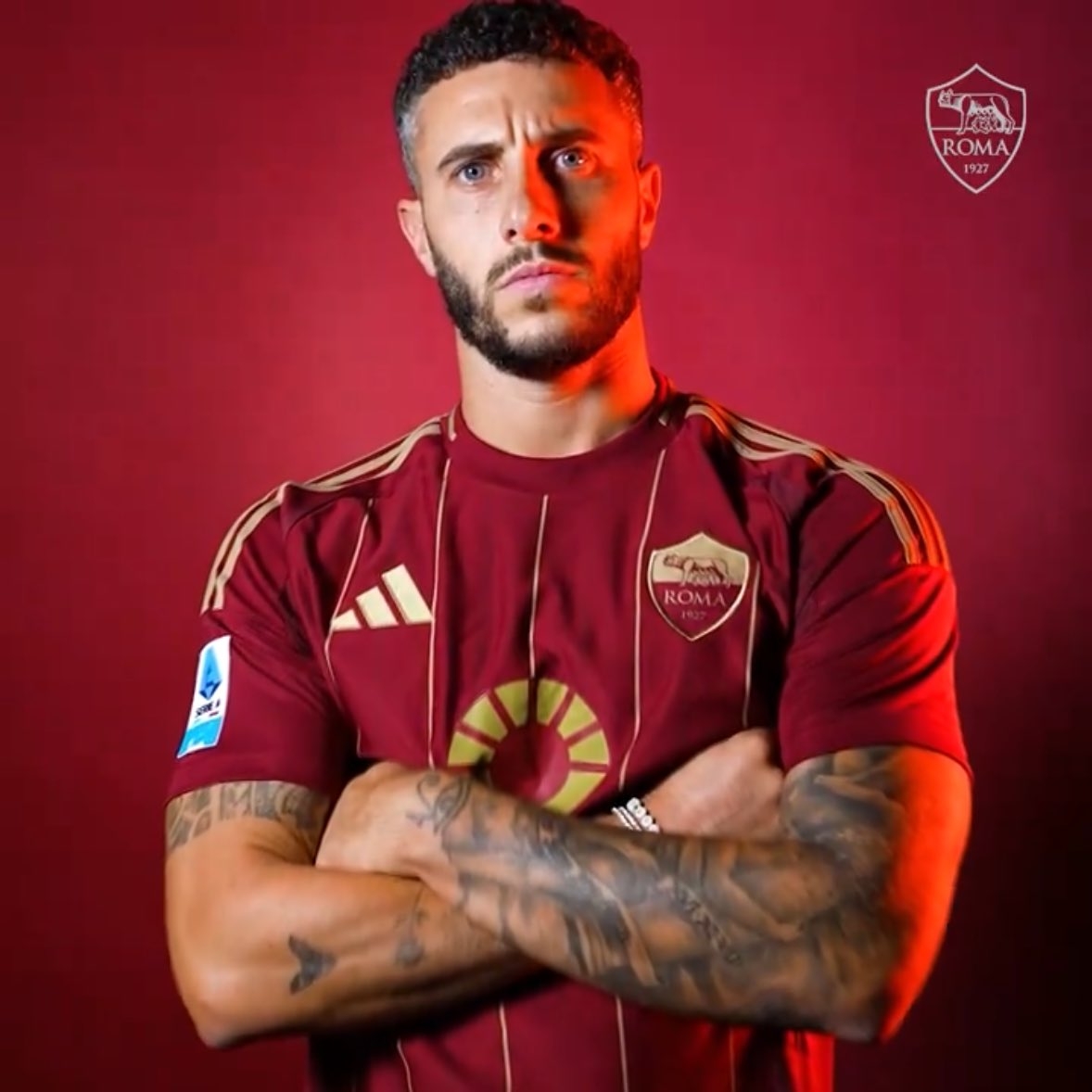 埃爾莫索：羅馬有了穩(wěn)固防守&1個(gè)進(jìn)球就能取勝，感謝主帥給我機(jī)會(huì)