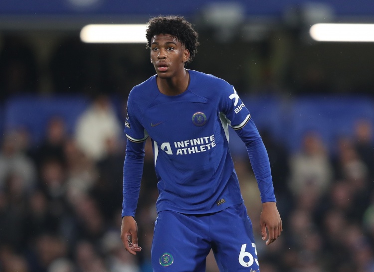 衛(wèi)報(bào)：拜仁還想先租后買簽阿奇姆彭，切爾西無意放人