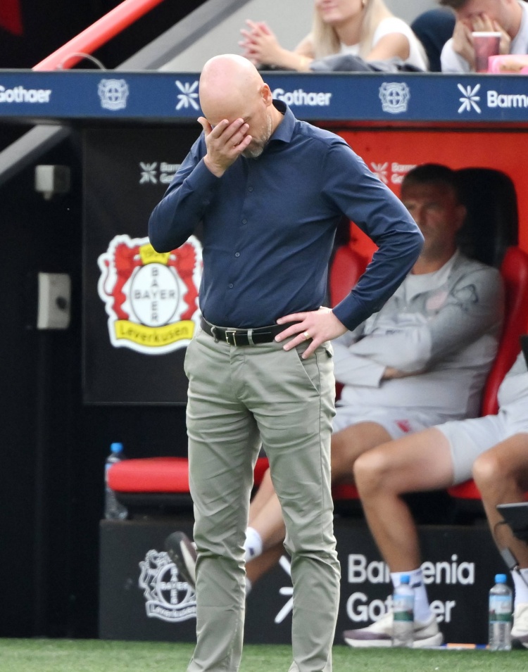 坦言選錯(cuò)教練！藥廠(chǎng)總監(jiān)：滕哈赫對(duì)此感到驚訝和失望是人之常情