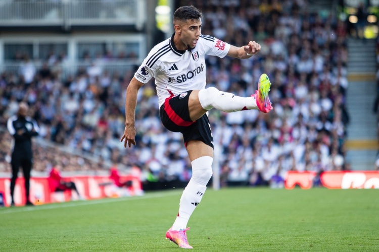 佩帝！A-佩雷拉上賽季至今在禁區(qū)內(nèi)成功傳中42次，是英超同期最多