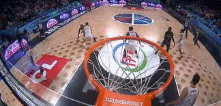 施羅德上籃被博納釘板大帽&裁判吹干擾球 土耳其挑戰(zhàn)成功&是好帽