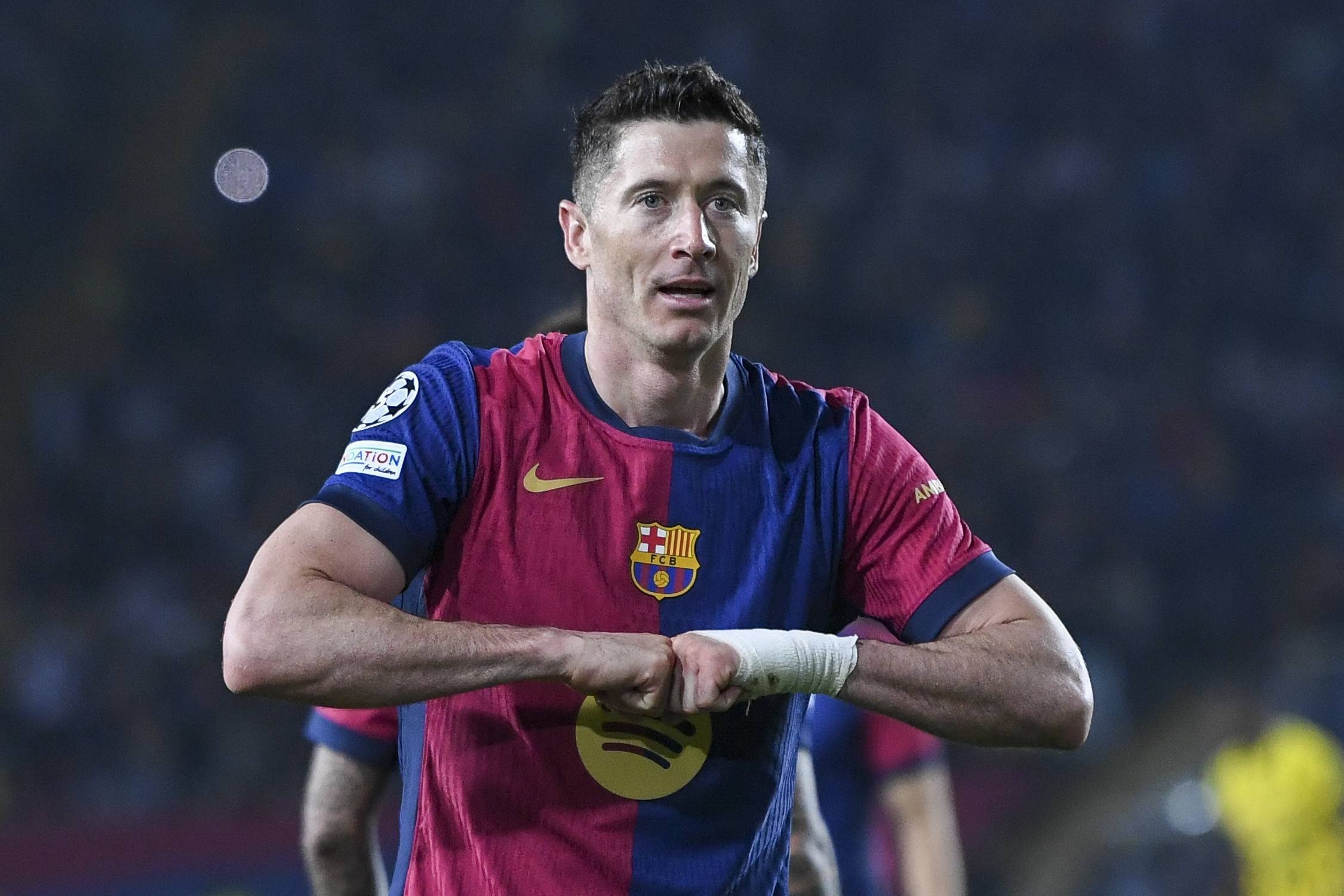 萊萬6次對陣瓦倫西亞已經(jīng)打進(jìn)9球，巴薩今年3次交手共打進(jìn)18球