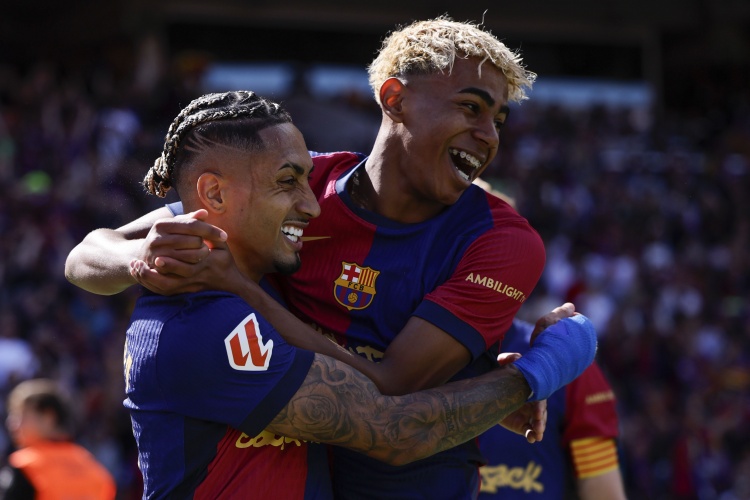 馬卡：弗里克對瓦倫多人輪換，萊萬、拉菲尼亞、奧爾莫等留力歐冠