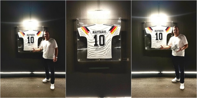 馬特烏斯捐贈球衣在羅馬奧林匹克球場展覽，在這贏得世界杯歐洲杯