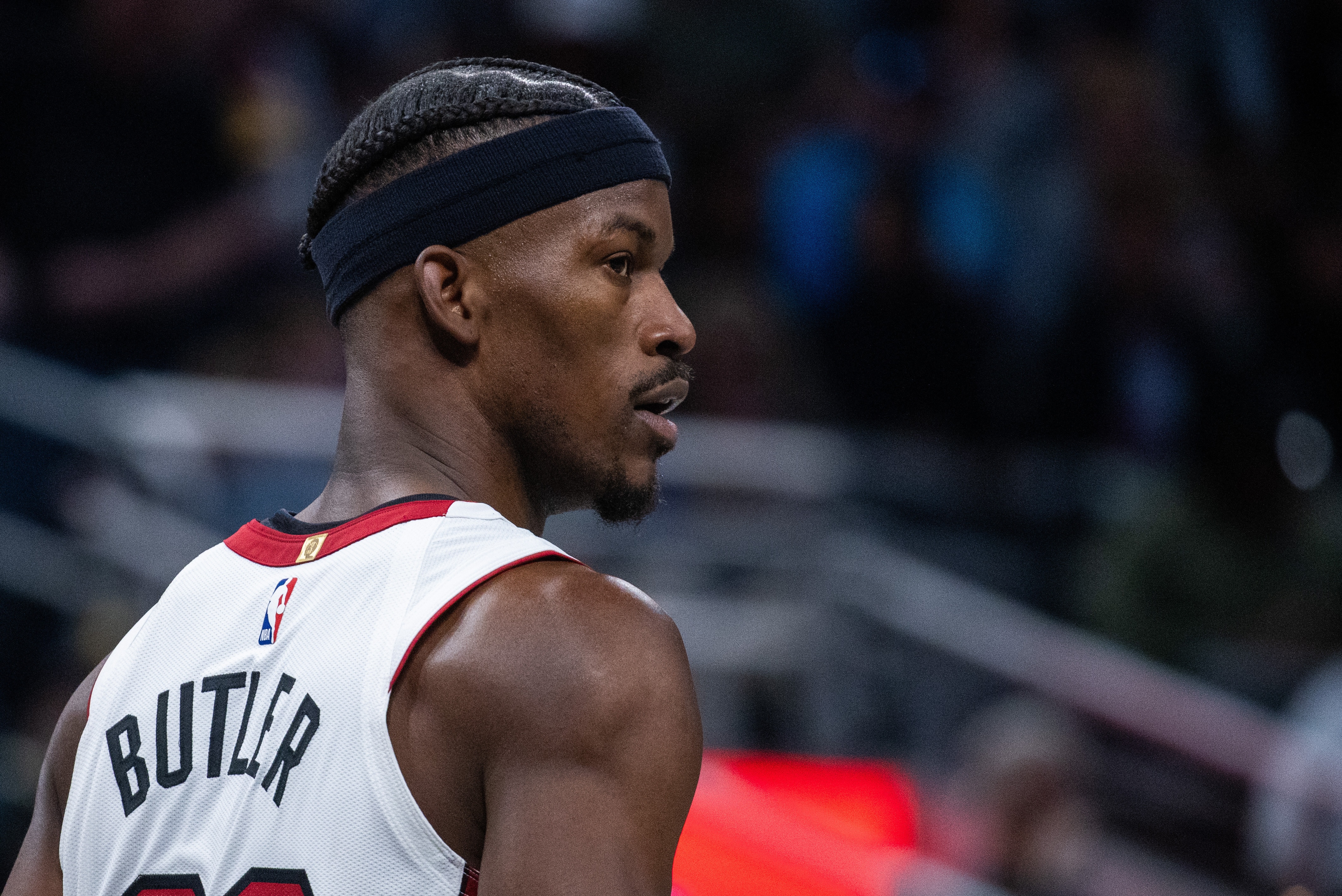 查爾莫斯：巴特勒在熱火不受歡迎&沒有樂趣了 所以他是時(shí)候離開