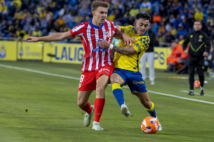 巴里奧斯：利物浦有很多世界級的球員，我們必須找到辦法擊敗他們