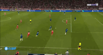 2球領(lǐng)先！凱塞多絆倒凱恩，裁判判罰點(diǎn)球，凱恩主罰命中