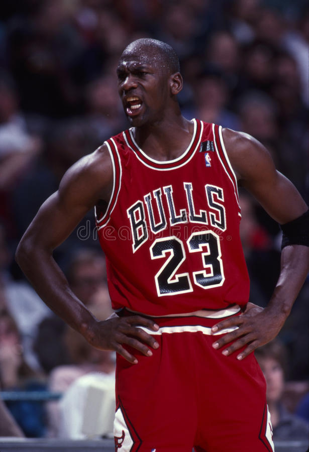 科爾：喬丹會(huì)通過高效地方式激勵(lì)隊(duì)友 鄧肯&庫里則非常富有同理心