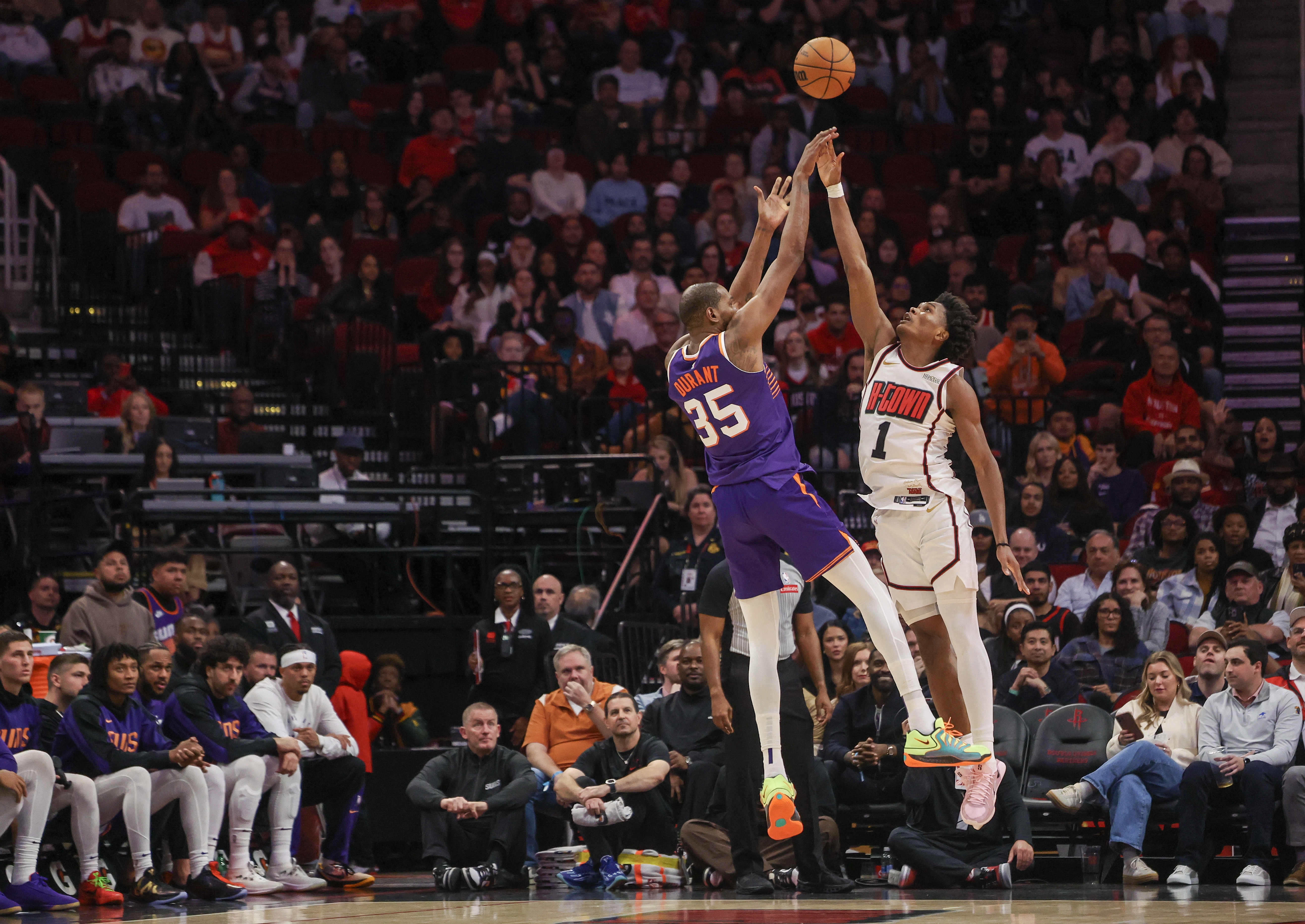 杜蘭特：年輕隊(duì)友一開始可能會(huì)仰慕我 但那些都是暫時(shí)的