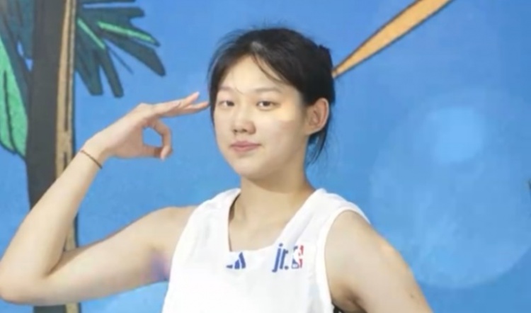 國青小將蔣紫涵將加盟武漢盛帆女籃